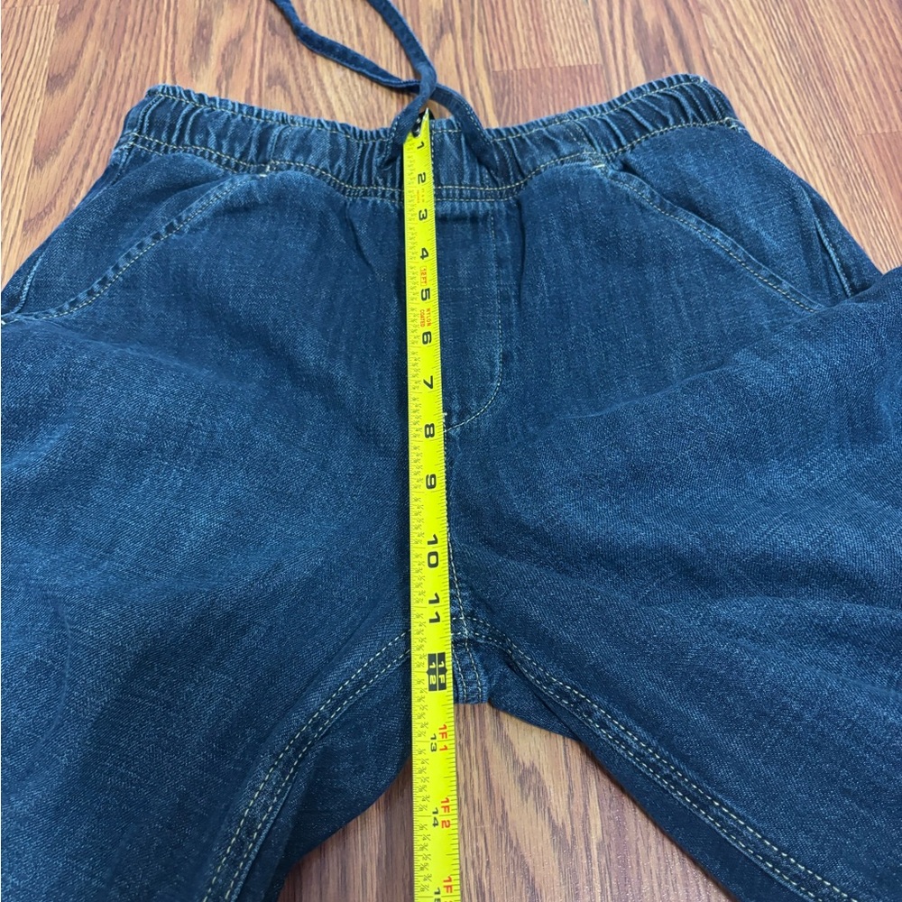 GAP Mid Rise Easy Horseshoe Jeans - Picture 9 of 10